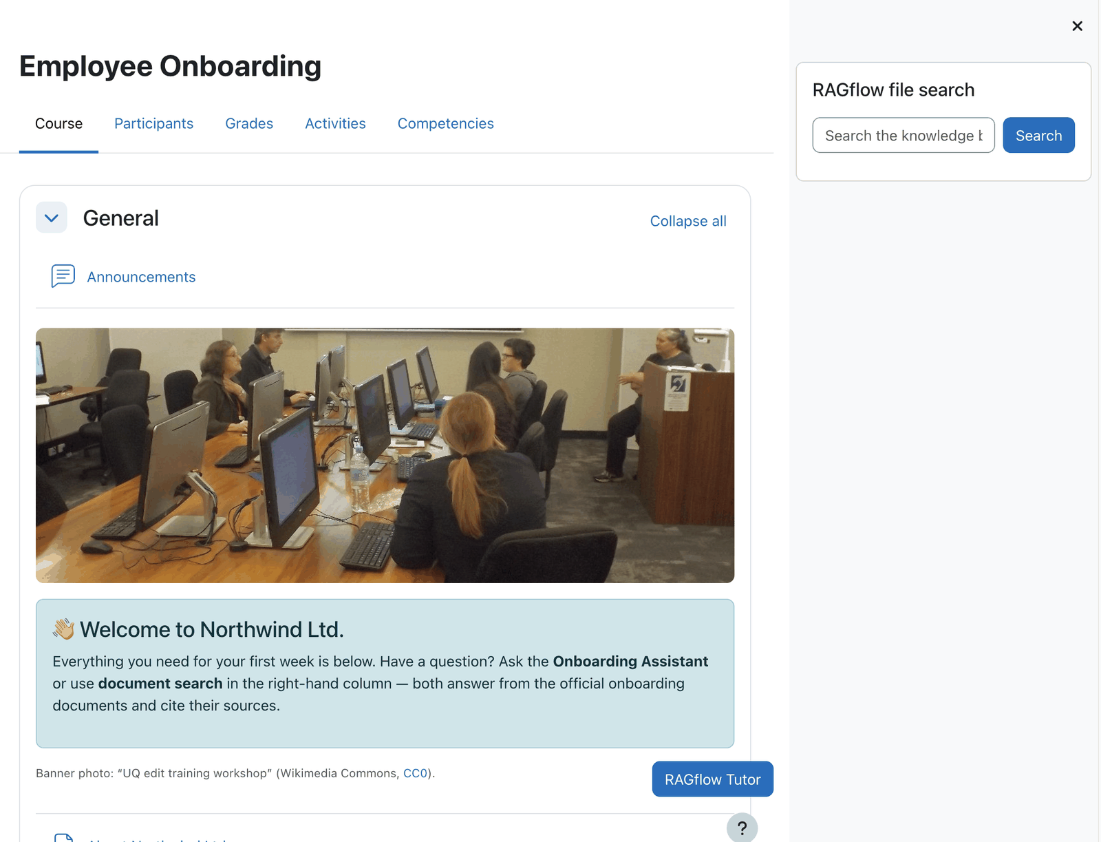 Moodle course page with the RAGflow Tutor block in the sidebar